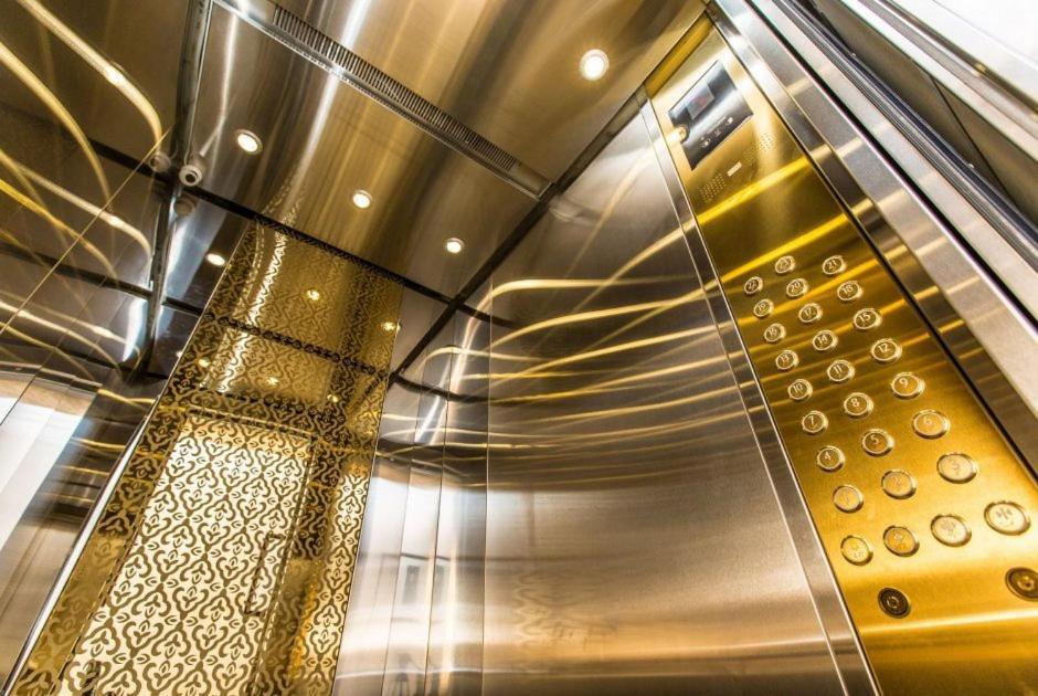 Apartment Sky 24 Floor In Centre Odesa Exterior foto